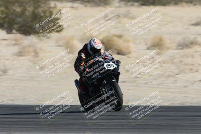 media/Dec-07-2025-CVMA (Sun) [[3e7d2de5dc]]/Race 8-Middleweight Shootout/